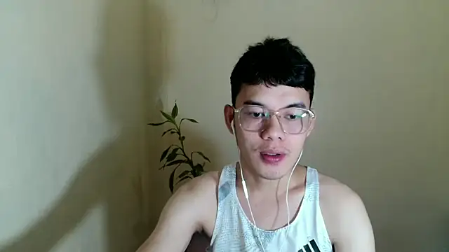 keirflorianxx online show from October 14, 9:26 pm