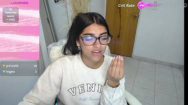 amarasilk  online show from October 1, 10:32 am