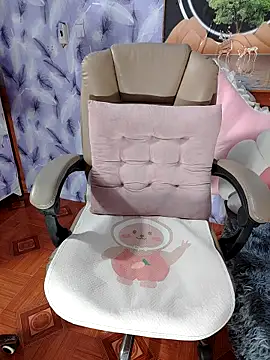 LadyMaiMai online show from November 28, 1:36 pm