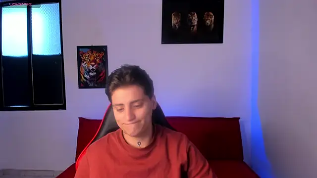 PeytonBox online show from September 9, 1:10 pm