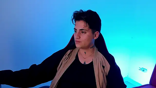 PeytonBox online show from October 1, 11:55 pm