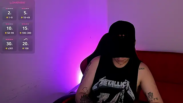 PeytonBox online show from November 6, 11:22 am