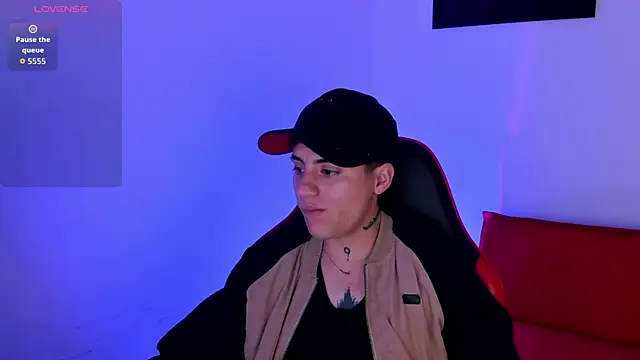 PeytonBox online show from November 14, 11:09 am