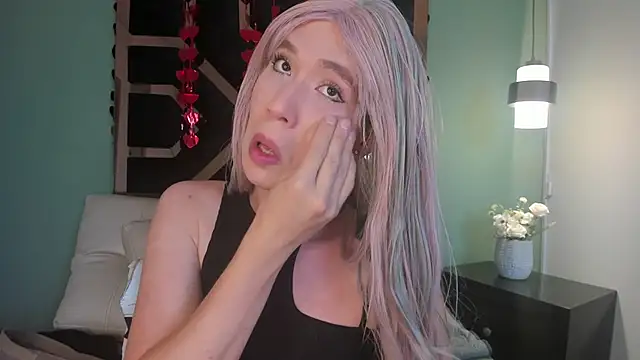 Snapshot of Electra_Gosselin chatting on February 19, 3:46 am Electra Gosselin online show from February 19, 3:46 am