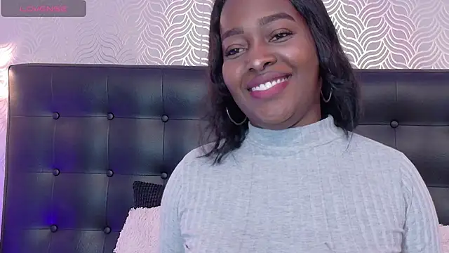 NaiaraMasson  online show from November 3, 12:28 pm