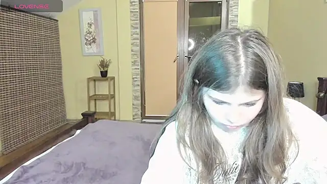 Snapshot of Lilly_Jess chatting on October 17, 6:54 pm Lilly Jess online show from October 17, 6:54 pm