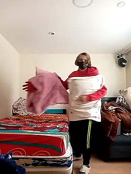 kittymutant99 online show from December 1, 5:29 pm