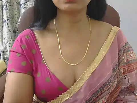 MISS SOMIYA online show from March 7, 8:06 pm