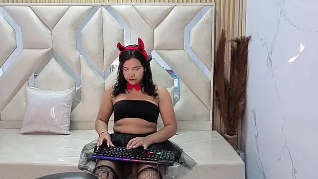 antonela tp online show from October 25, 1:07 pm