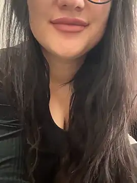 Molly-molly- online show from October 9, 6:44 am