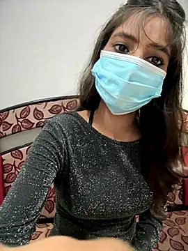 Snapshot of Drive_girl chatting on September 13, 5:57 pm Drive girl online show from September 13, 5:57 pm