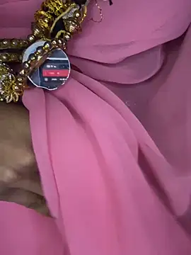 Snapshot of Drive_girl chatting on December 19, 5:31 pm Drive girl online show from December 19, 5:31 pm