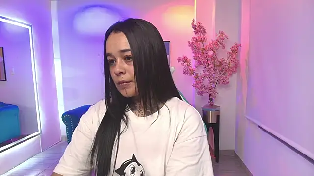 Black roseee online show from April 9, 3:39 am