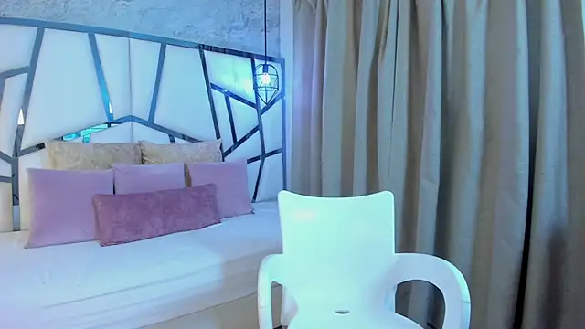 Susanna Cute online show from April 20, 1:58 pm