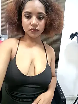 Snapshot of SofyTaylori chatting on October 17, 2:52 pm SofyTaylori online show from October 17, 2:52 pm