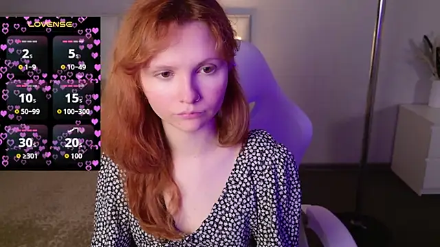 AlisHanson online show from September 16, 9:32 am