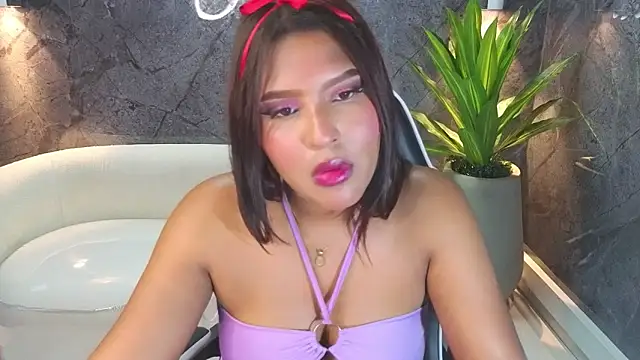 naomi tp online show from October 3, 7:55 pm