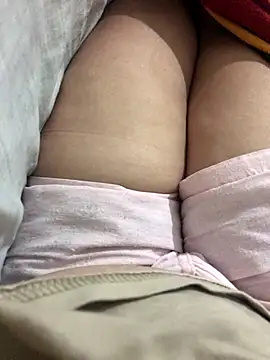 Snapshot of luzmelzinha chatting on September 30, 11:26 am luzmelzinha online show from September 30, 11:26 am