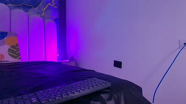 abbyrouss  online show from January 17, 3:11 am