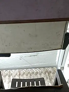 Snapshot of Famit025 chatting on November 28, 1:36 pm Famit025 online show from November 28, 1:36 pm