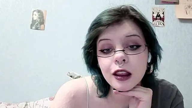 Snapshot of Alice_Zev chatting on November 12, 9:36 pm Alice Zev online show from November 12, 9:36 pm
