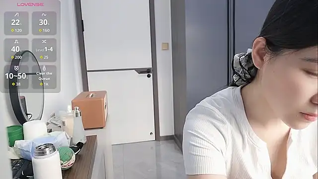 Snapshot of luckckcj chatting on December 3, 3:03 am luckckcj online show from December 3, 3:03 am