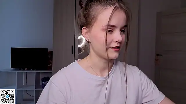 Dangerouss Lady online show from September 14, 8:02 am