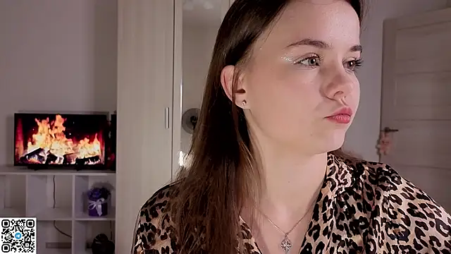 Dangerouss Lady online show from September 15, 7:03 pm