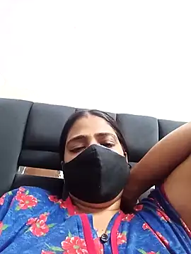 Snapshot of hottie_jenny9 chatting on October 9, 3:48 am hottie jenny9 online show from October 9, 3:48 am