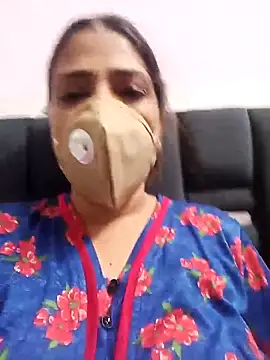 Snapshot of hottie_jenny9 chatting on October 31, 4:02 am hottie jenny9 online show from October 31, 4:02 am