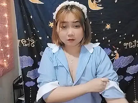 Snapshot of Nhan7868 chatting on October 15, 11:49 pm Nhan7868 online show from October 15, 11:49 pm