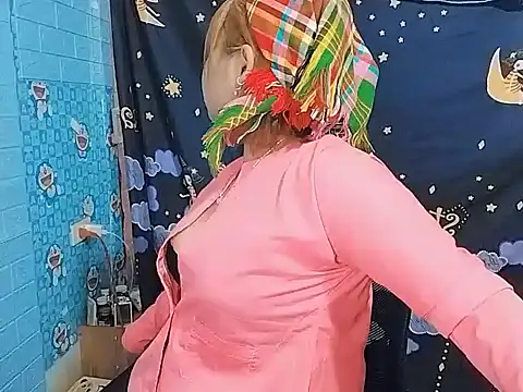 Snapshot of Nhan7868 chatting on October 26, 2:01 pm Nhan7868 online show from October 26, 2:01 pm