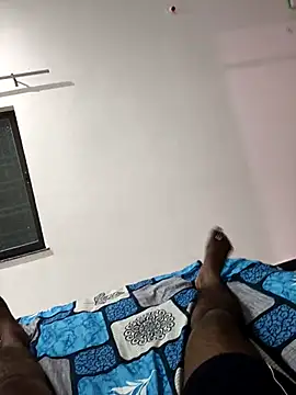 Snapshot of Chanderi19 chatting on September 21, 3:57 pm Chanderi19 online show from September 21, 3:57 pm