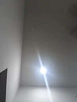 Snapshot of Chanderi19 chatting on September 28, 5:51 pm Chanderi19 online show from September 28, 5:51 pm