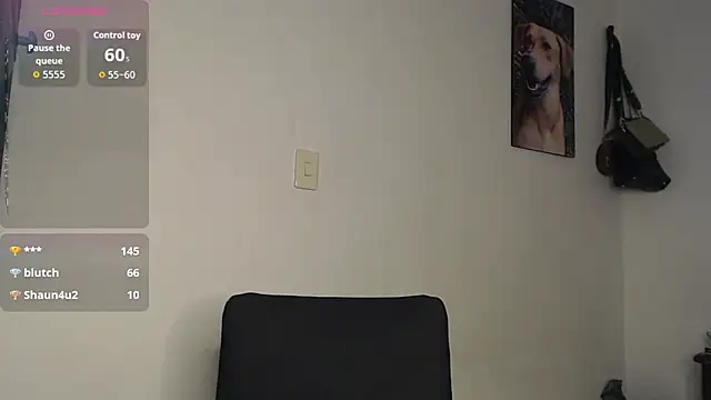 Snapshot of GaiaX_28 chatting on October 3, 7:00 pm GaiaX 28 online show from October 3, 7:00 pm