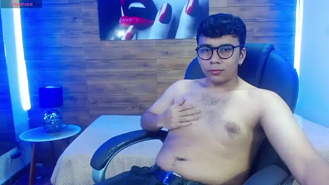 titanxero online show from October 27, 1:04 pm