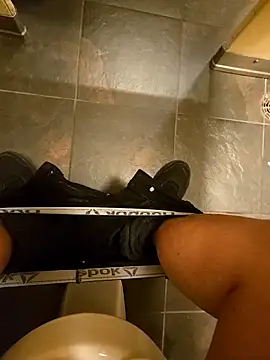 maxelbueno online show from October 19, 8:53 pm