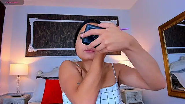 SharonBonet online show from October 30, 11:22 am