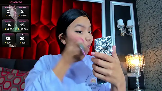 SharonBonet online show from January 15, 2:54 pm