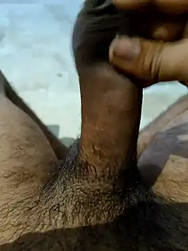 Snapshot of ram5552 chatting on September 19, 2:46 am ram5552 online show from September 19, 2:46 am