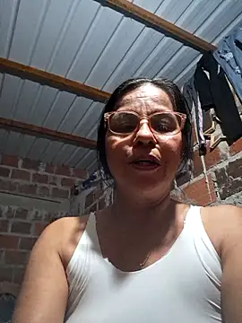 Lucerito-Hot online show from December 2, 2:28 am