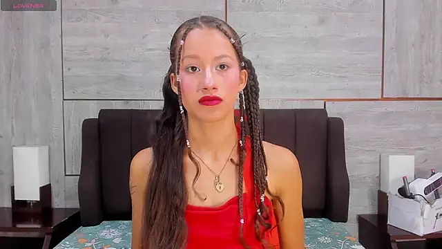 EmmaPetty online show from October 9, 9:57 pm