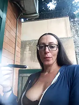 Snapshot of Astrid3 chatting on October 5, 12:03 pm Astrid3 online show from October 5, 12:03 pm