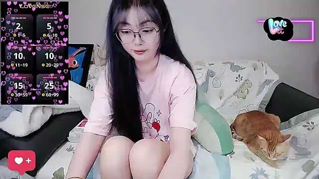 baby-yaya20 online show from October 30, 11:44 am