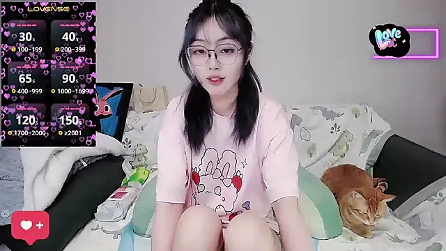 baby-yaya20 online show from October 31, 12:44 am