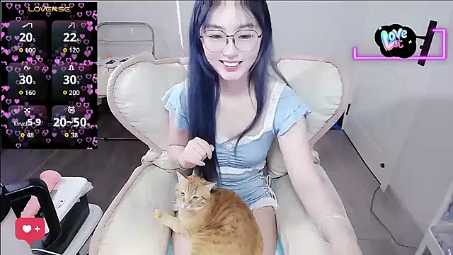 baby-yaya20 online show from November 30, 12:25 am