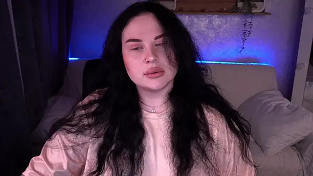 Snapshot of SerahMirabeli chatting on November 5, 2:06 pm SerahMirabeli online show from November 5, 2:06 pm