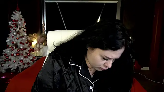 Snapshot of SerahMirabeli chatting on December 14, 11:20 pm SerahMirabeli online show from December 14, 11:20 pm