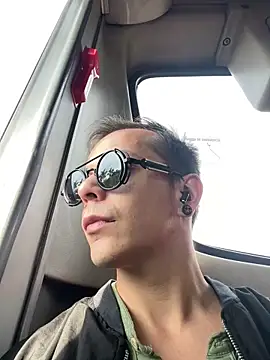 dimitryivanovv online show from September 11, 12:16 pm