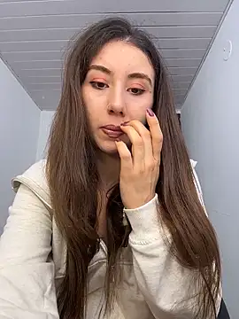 Snapshot of Viithoney chatting on November 14, 1:32 pm Viithoney online show from November 14, 1:32 pm